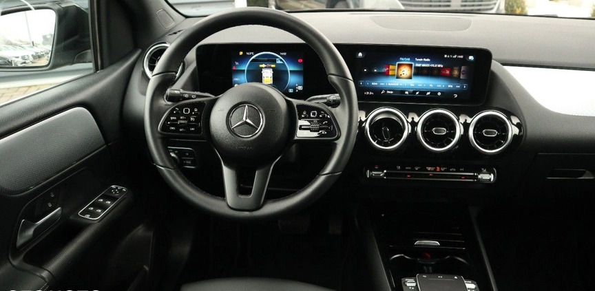Mercedes-Benz Klasa B cena 115900 przebieg: 15000, rok produkcji 2021 z Słupca małe 466